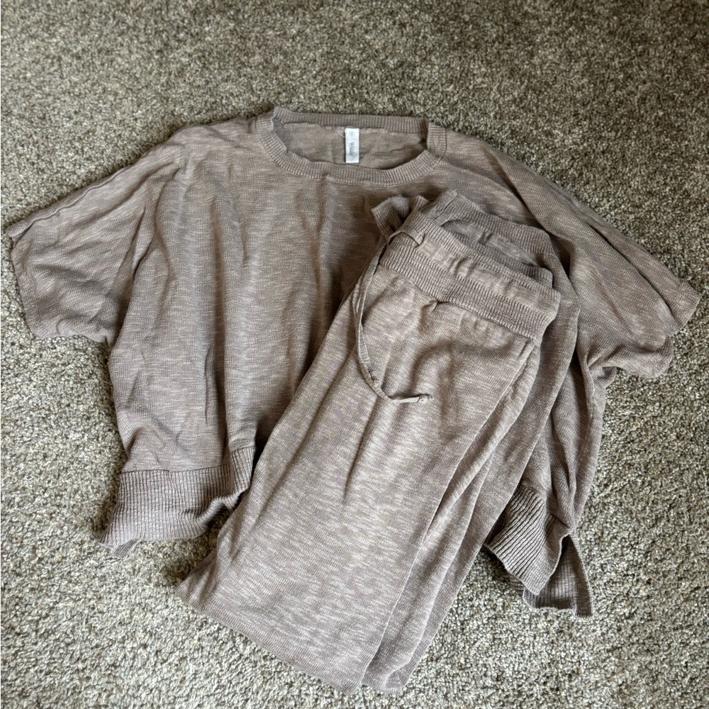 Cozy Tan Lounge Set